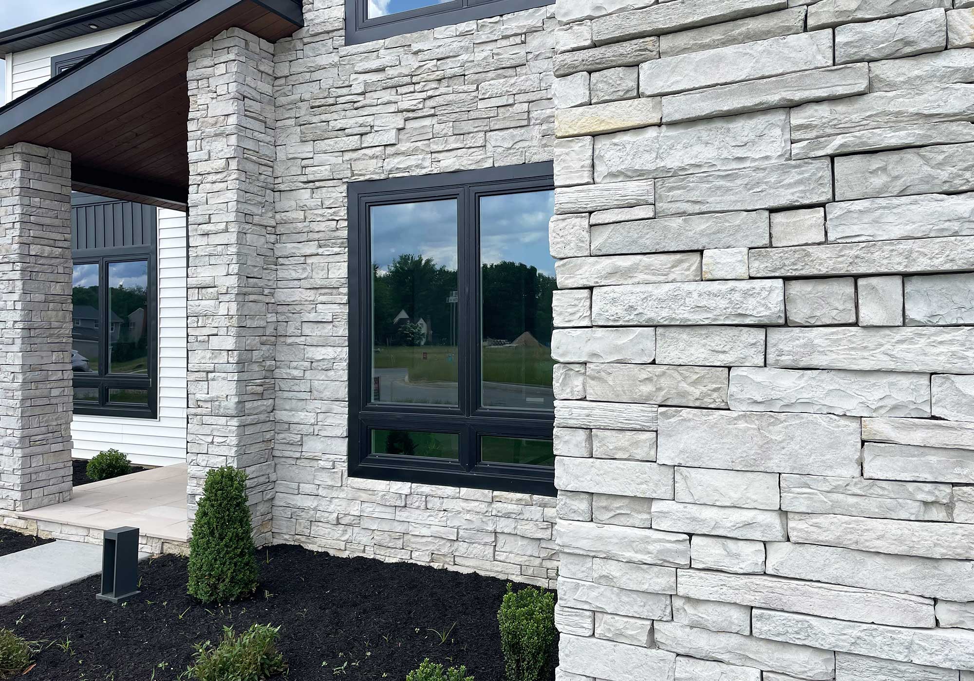 Stone Veneer Siding Eggshell Collection - Quality Stone Veneer